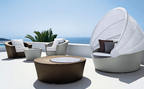 Patio furniture over looking ocean